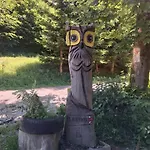 Sowie * Jugów